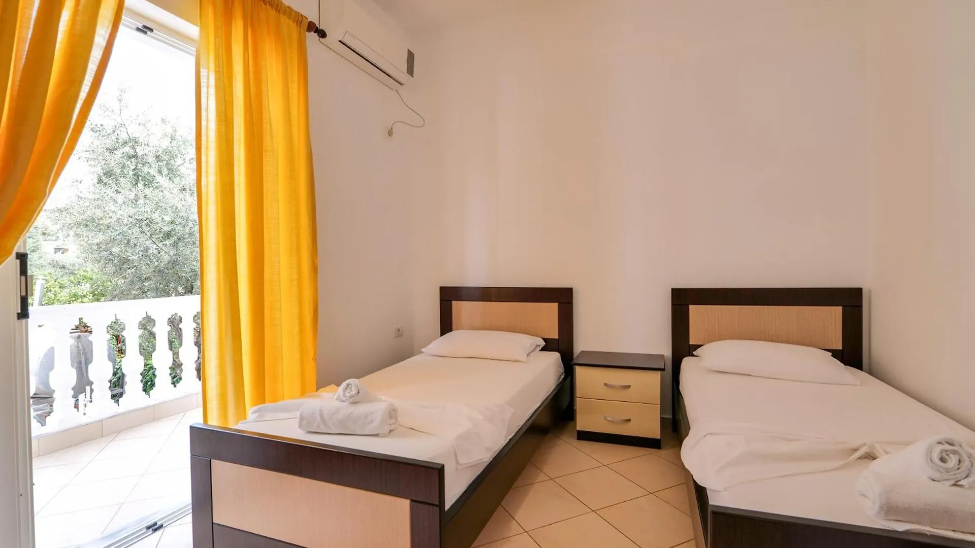 Vila Melisa Ksamil 0*,  Albania