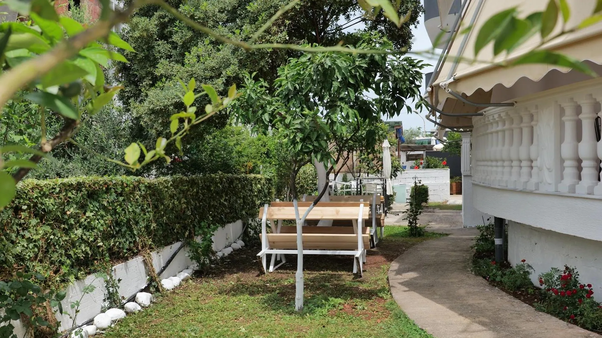 Vila Melisa Ksamil Pensión